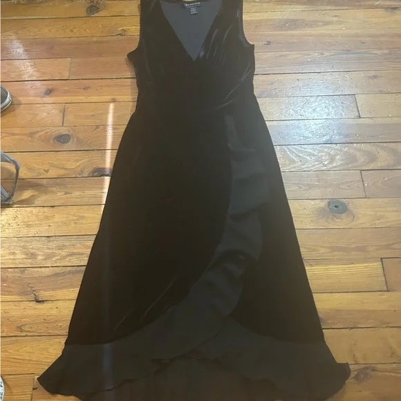 connected apparel | Dresses | Connected Apparel Black Velvet Dress |  Poshmark
